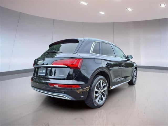 Used 2021 Audi Q5 Premium Plus with VIN WA1BAAFY2M2135476 for sale in Freehold, NJ