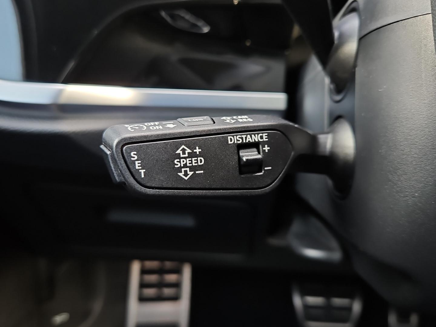 Bild über Audi Q3 Special Edition Attraction S line 35 TFSI 110 kW (150 PS) S tronic - for more details contact your dealer