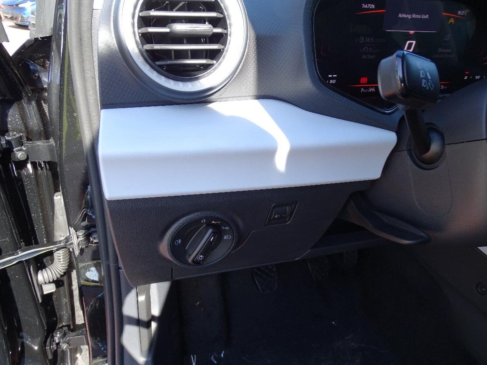 SEAT Arona – Bild 13
