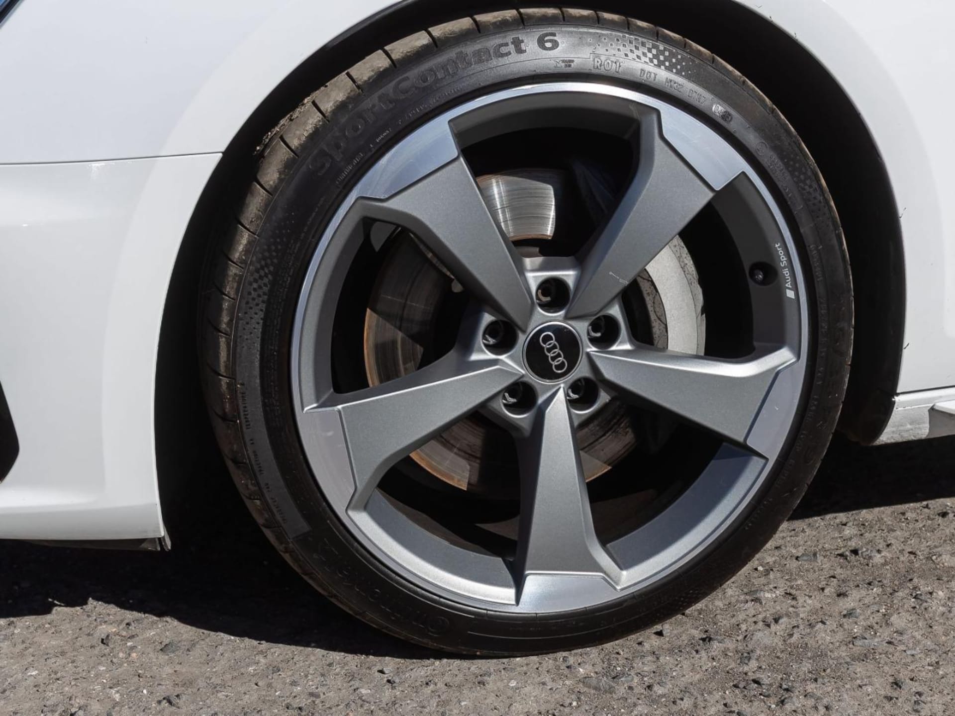 Audi A4 Avant S line