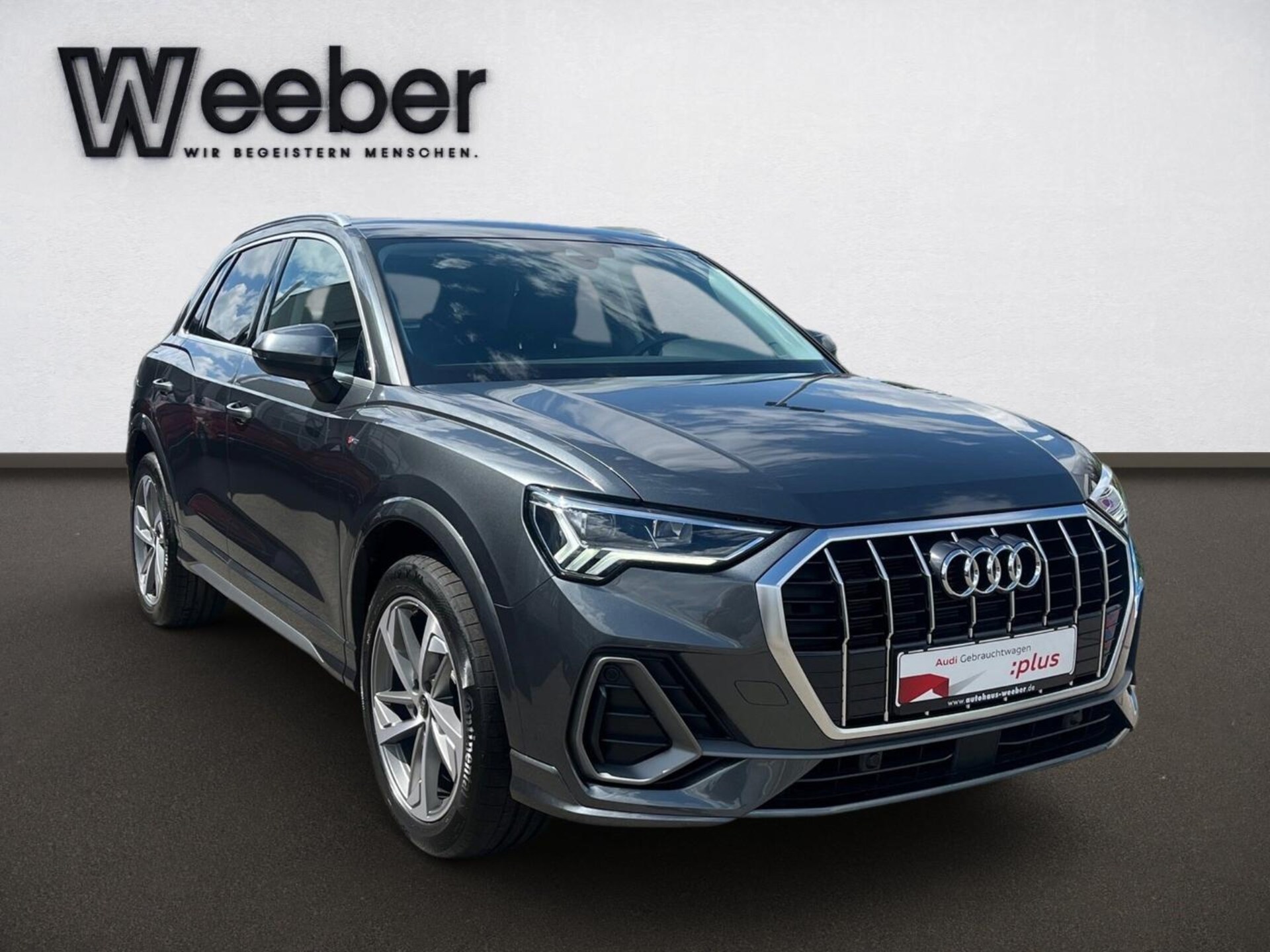 Audi Q3 SUV S line