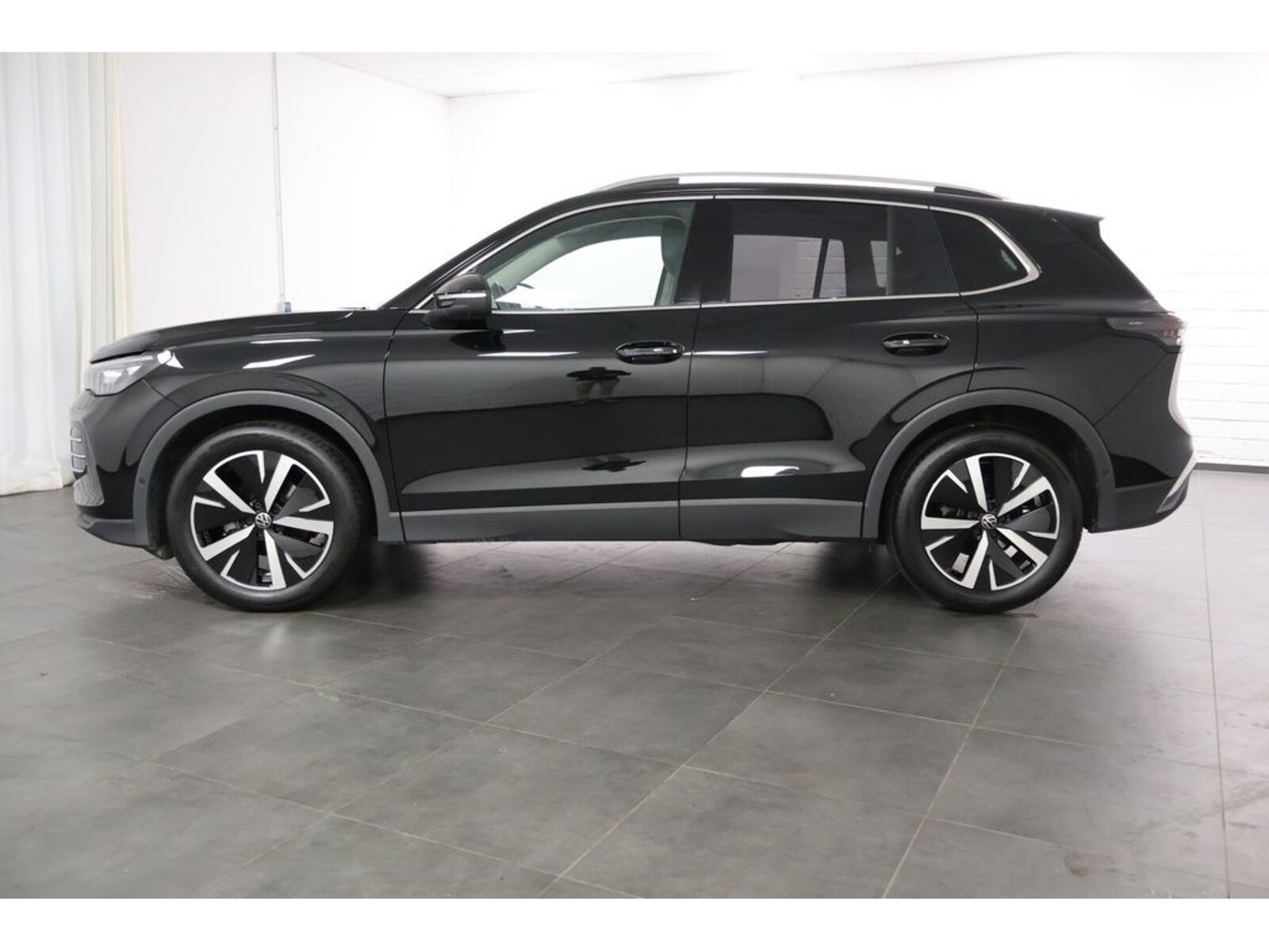 Volkswagen Tiguan – Bild 7