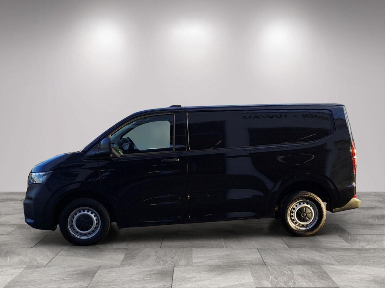 Volkswagen Transporter Kasten kurzer Radstand – Bild 4