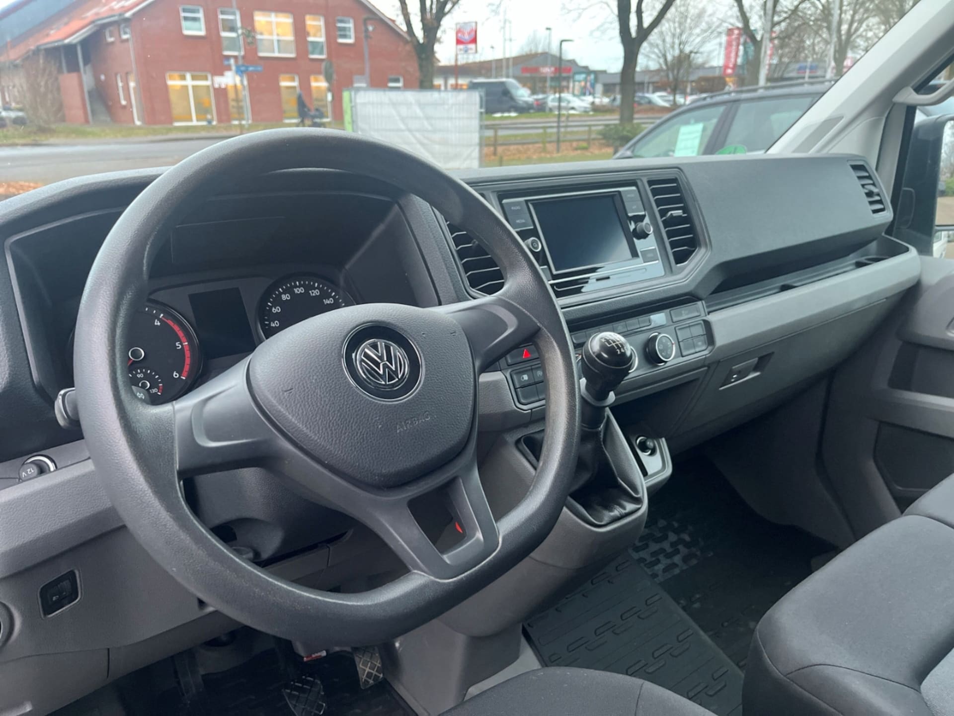 Volkswagen Crafter Kasten mittlerer Radstand