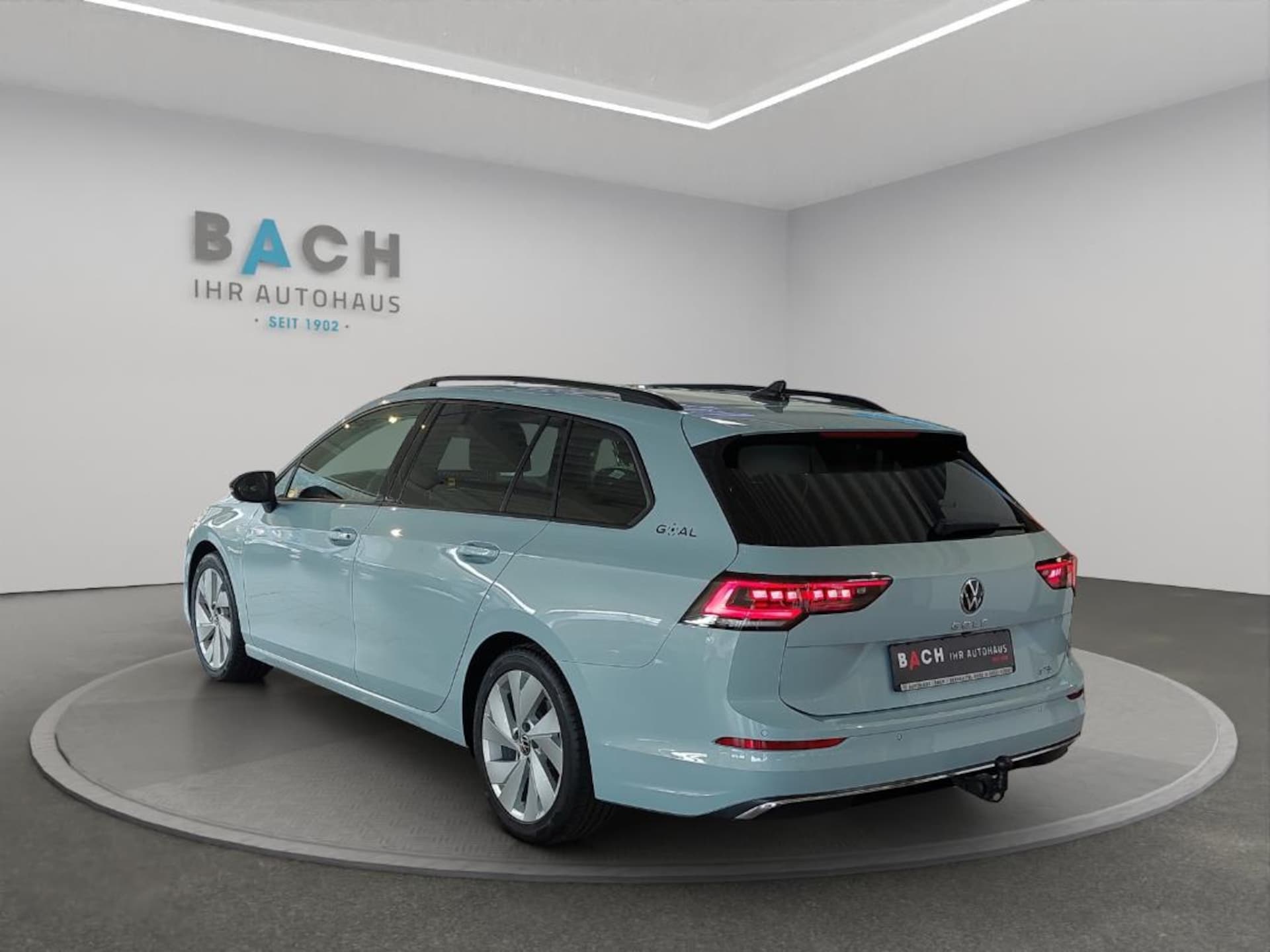 Volkswagen Golf Variant Life