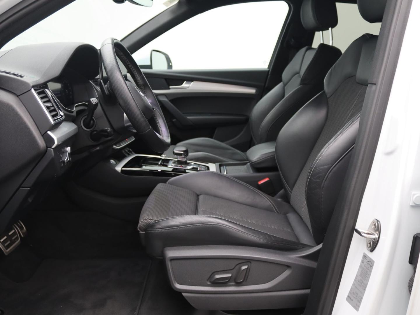 Bild über Audi Q5 45 TFSI quattro S tronic - für weitere Informationen kontaktieren Sie den Audi Partner