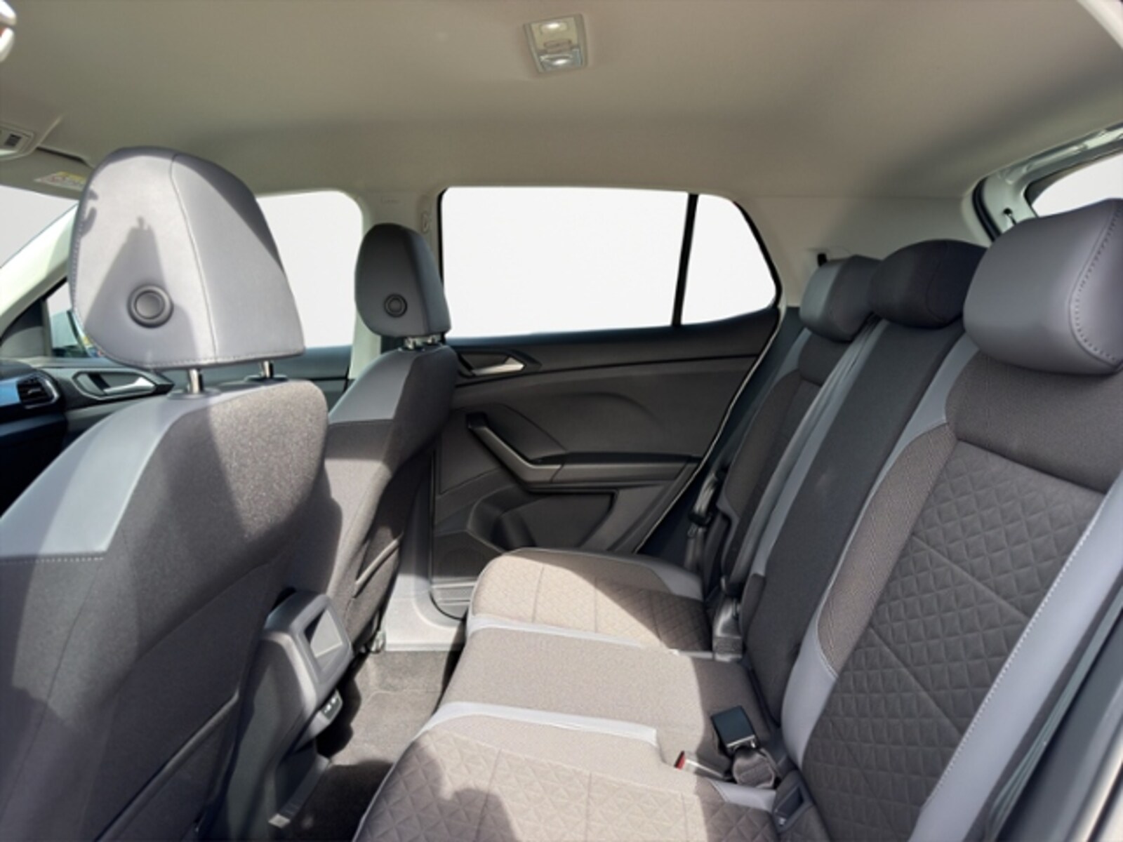 Volkswagen T-Cross – Bild 13