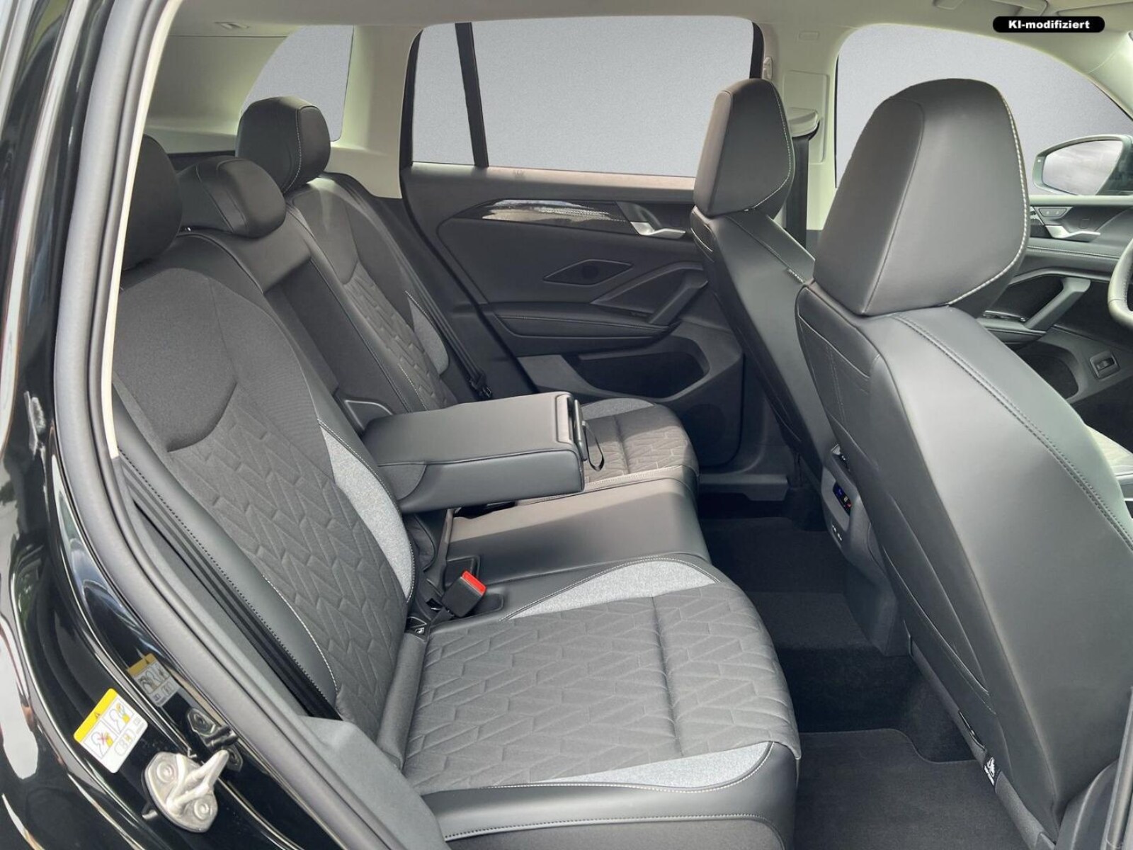 Volkswagen Tiguan – Bild 12