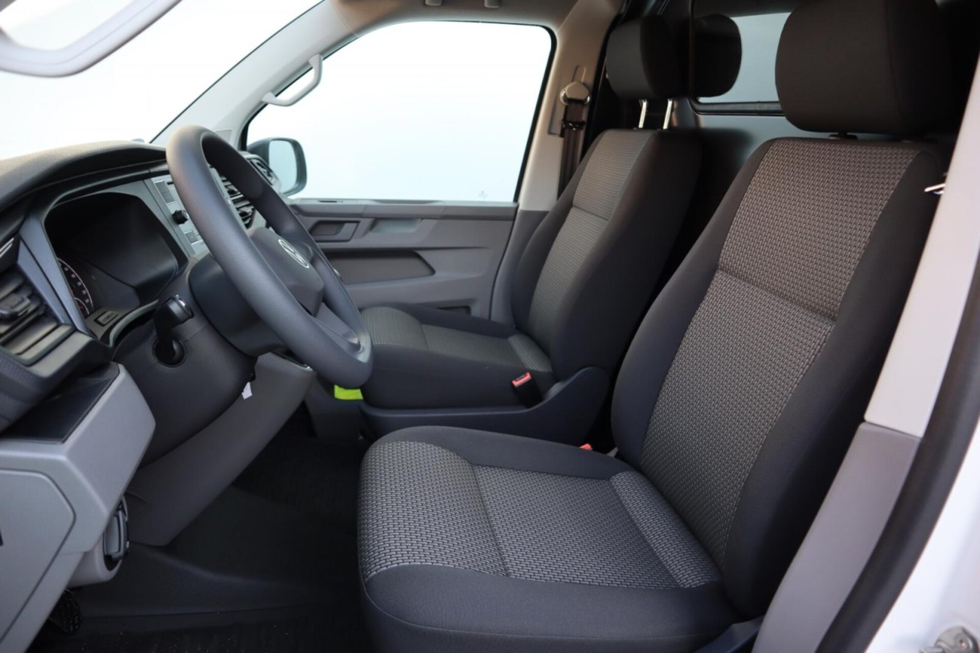 Volkswagen T6.1 Transporter Kasten kurzer Radstand