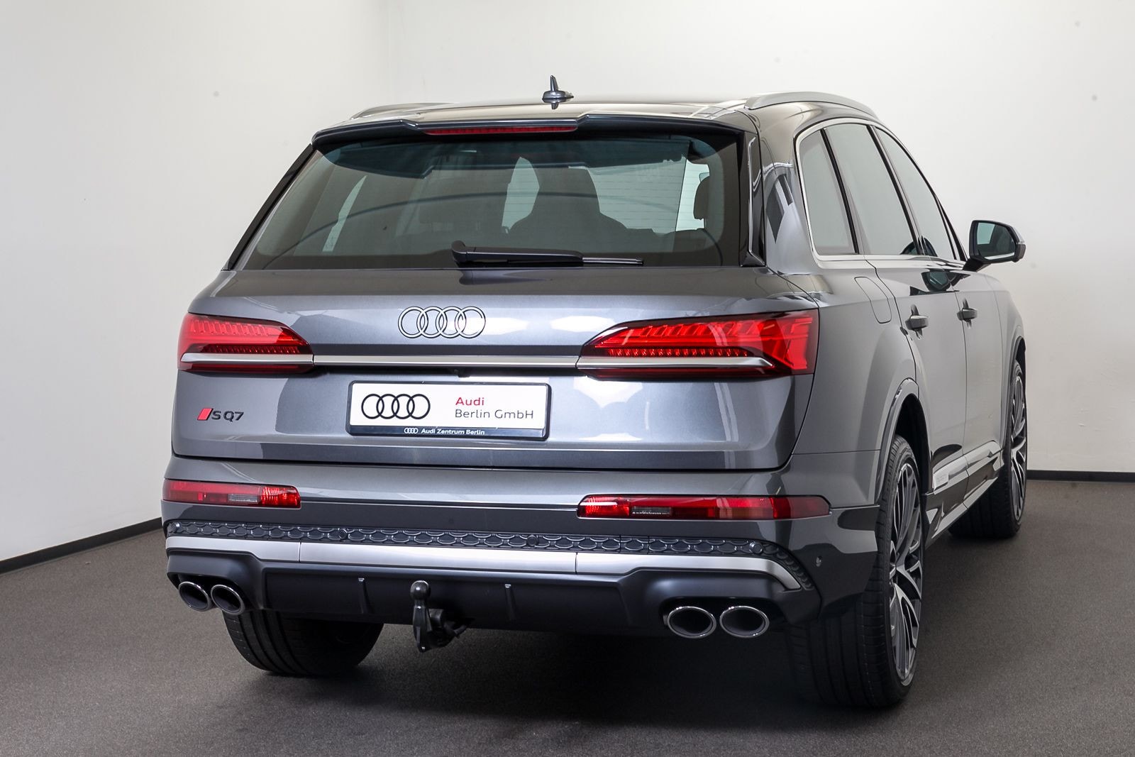 Audi SQ7 SUV