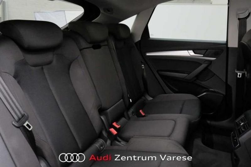 Immagine di Audi Q5 Sportback S line 40 TDI quattro 150 kW (204 CV) S tronic - Vista: for more details contact your dealer