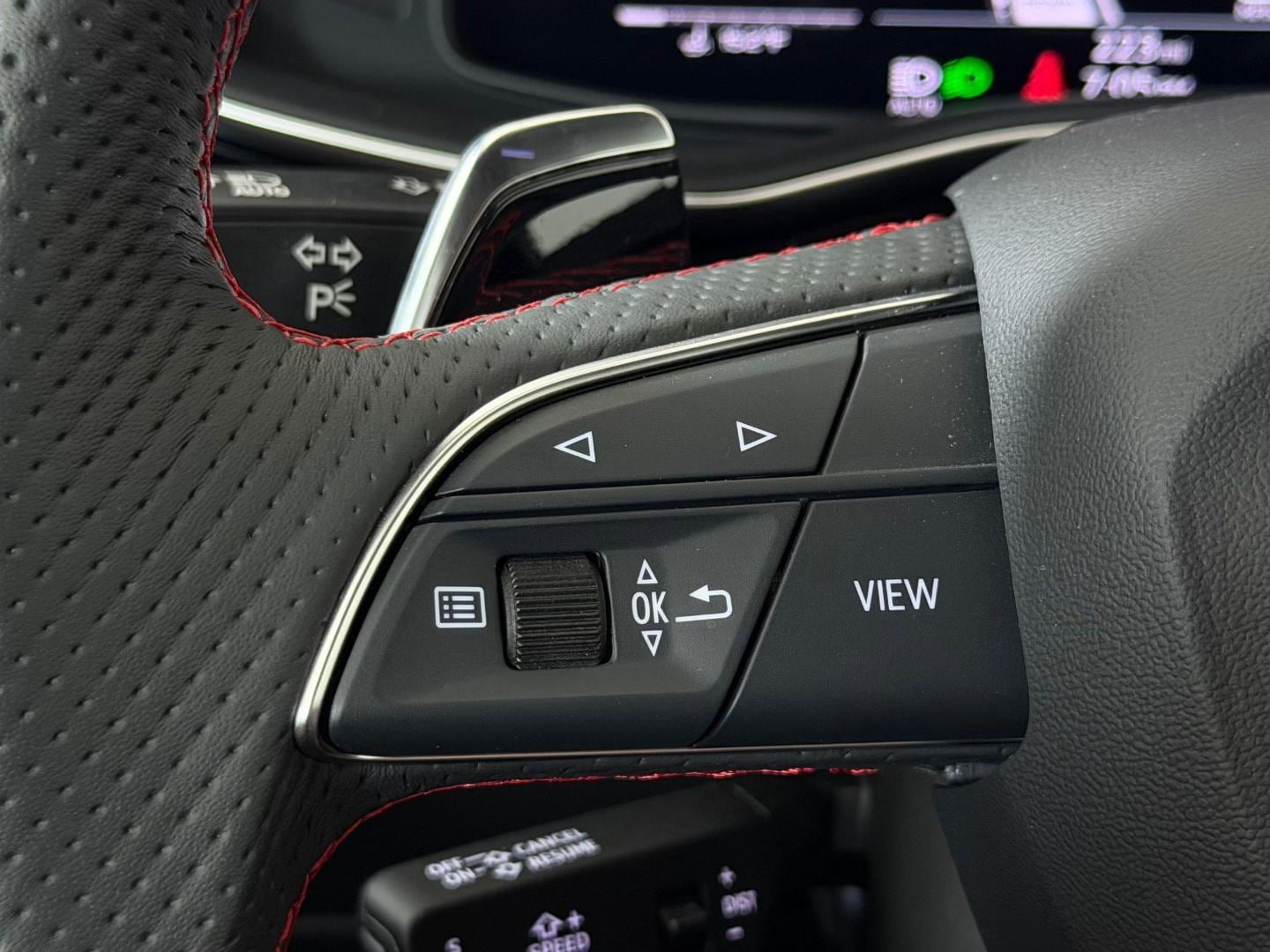 2026 Audi RS Q8 Base - Photo 17