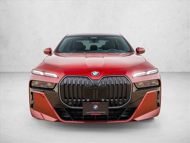 2026 BMW 740i