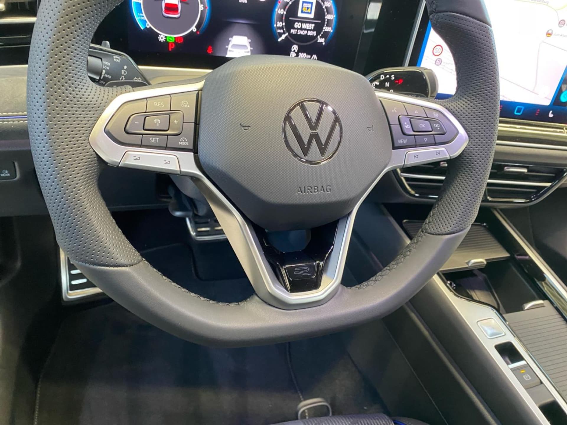 Volkswagen Passat R-Line
