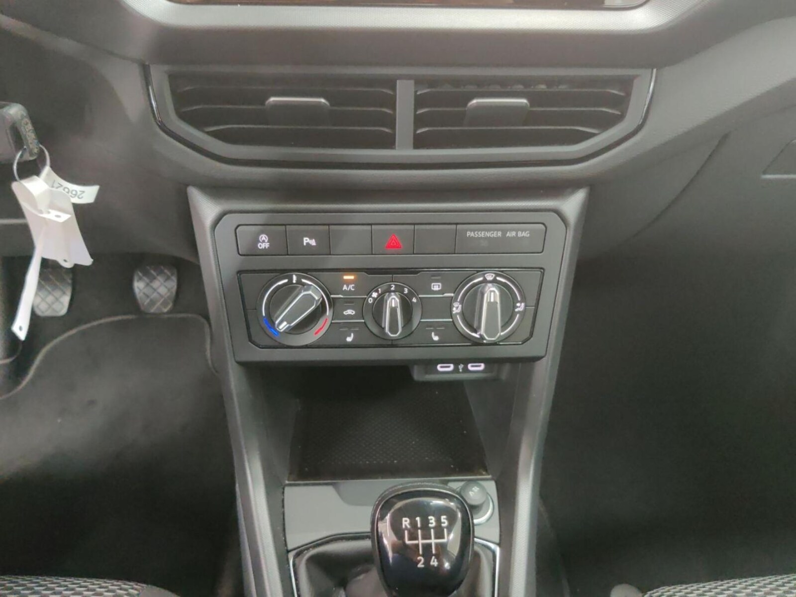 Volkswagen T-Cross – Bild 11