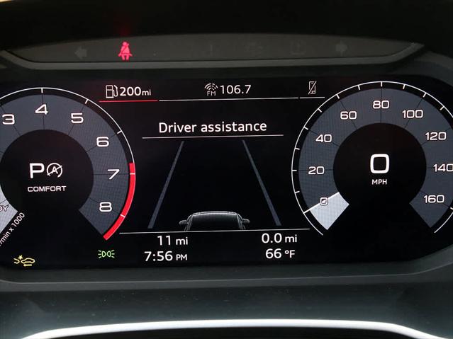 2025 AUDI Q3 - Image 18