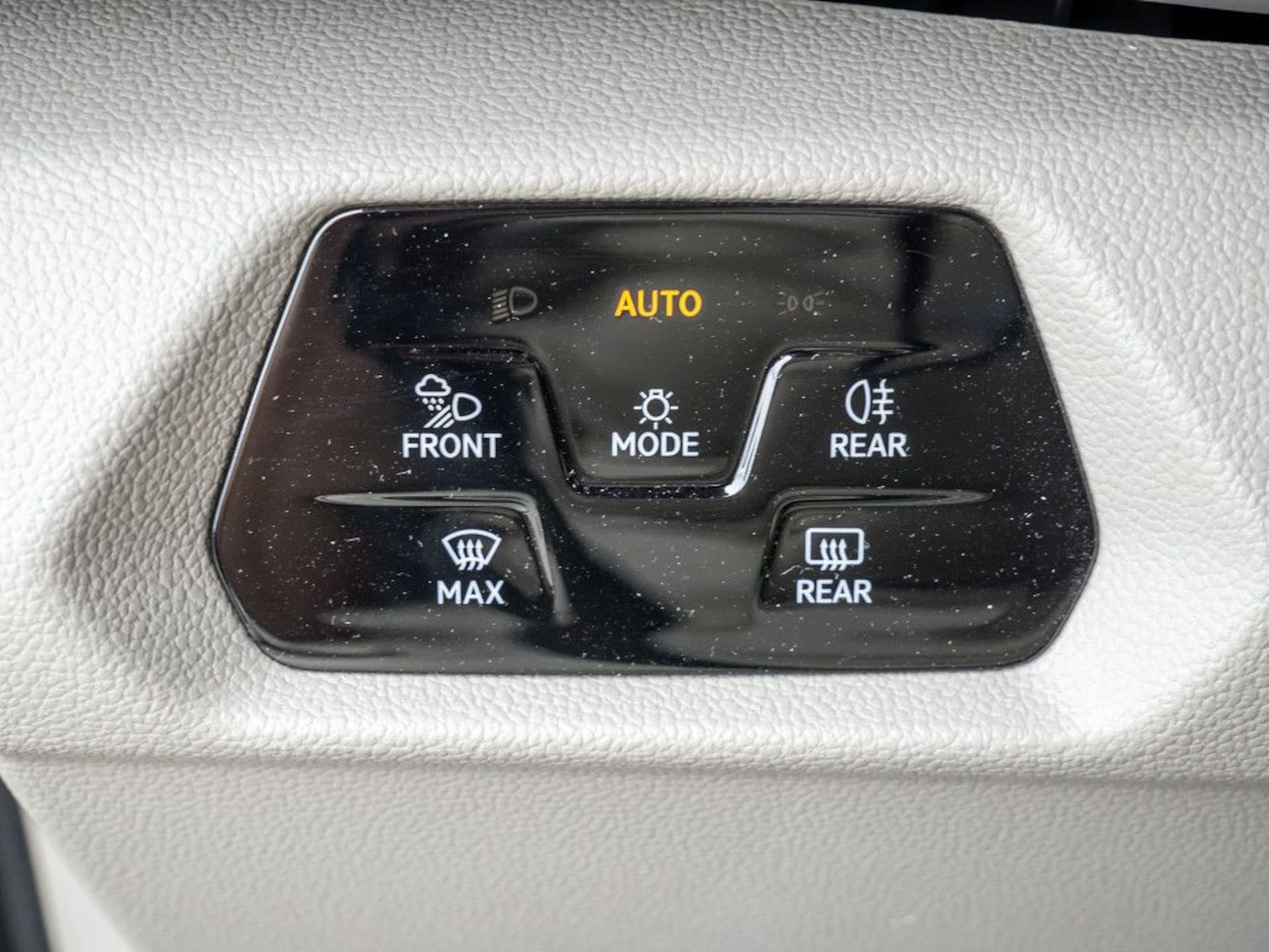 Volkswagen Multivan Life