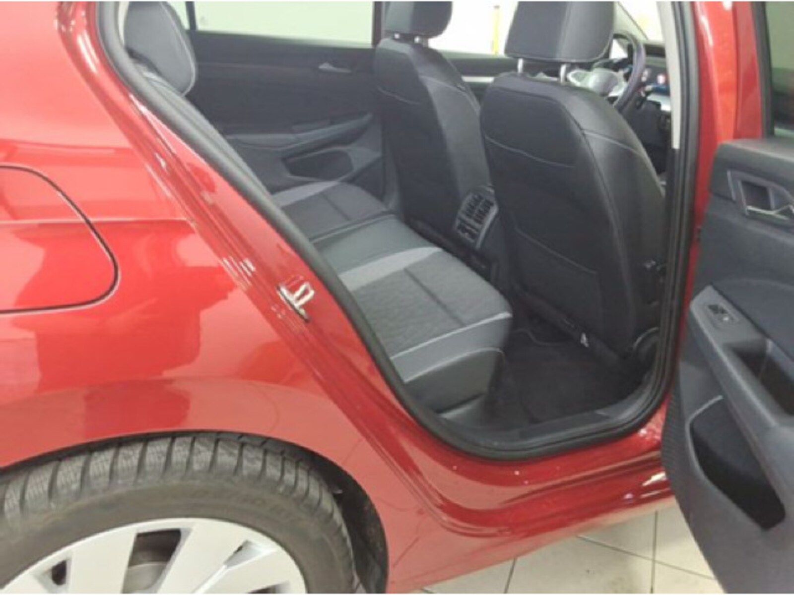 Volkswagen Golf – Bild 8