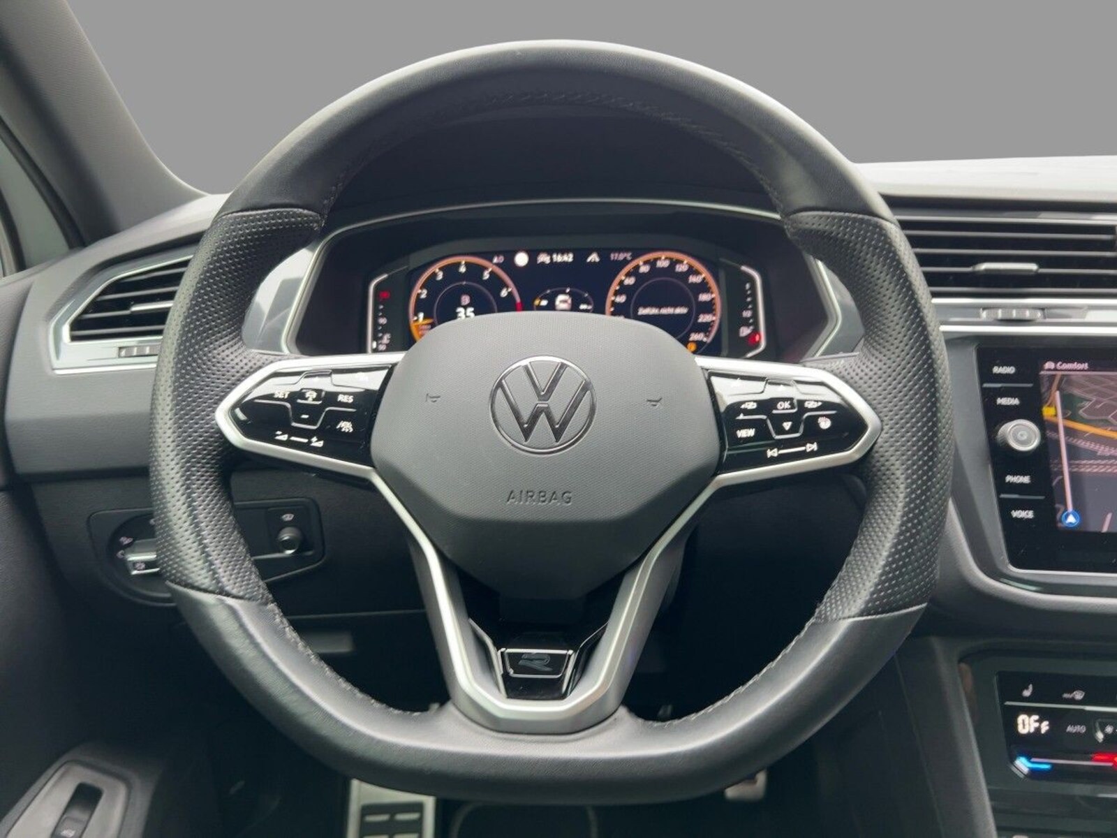 Volkswagen Tiguan – Bild 11