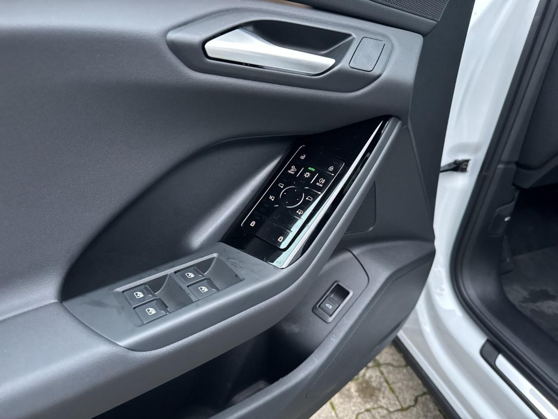 Audi Q6 SUV e-tron