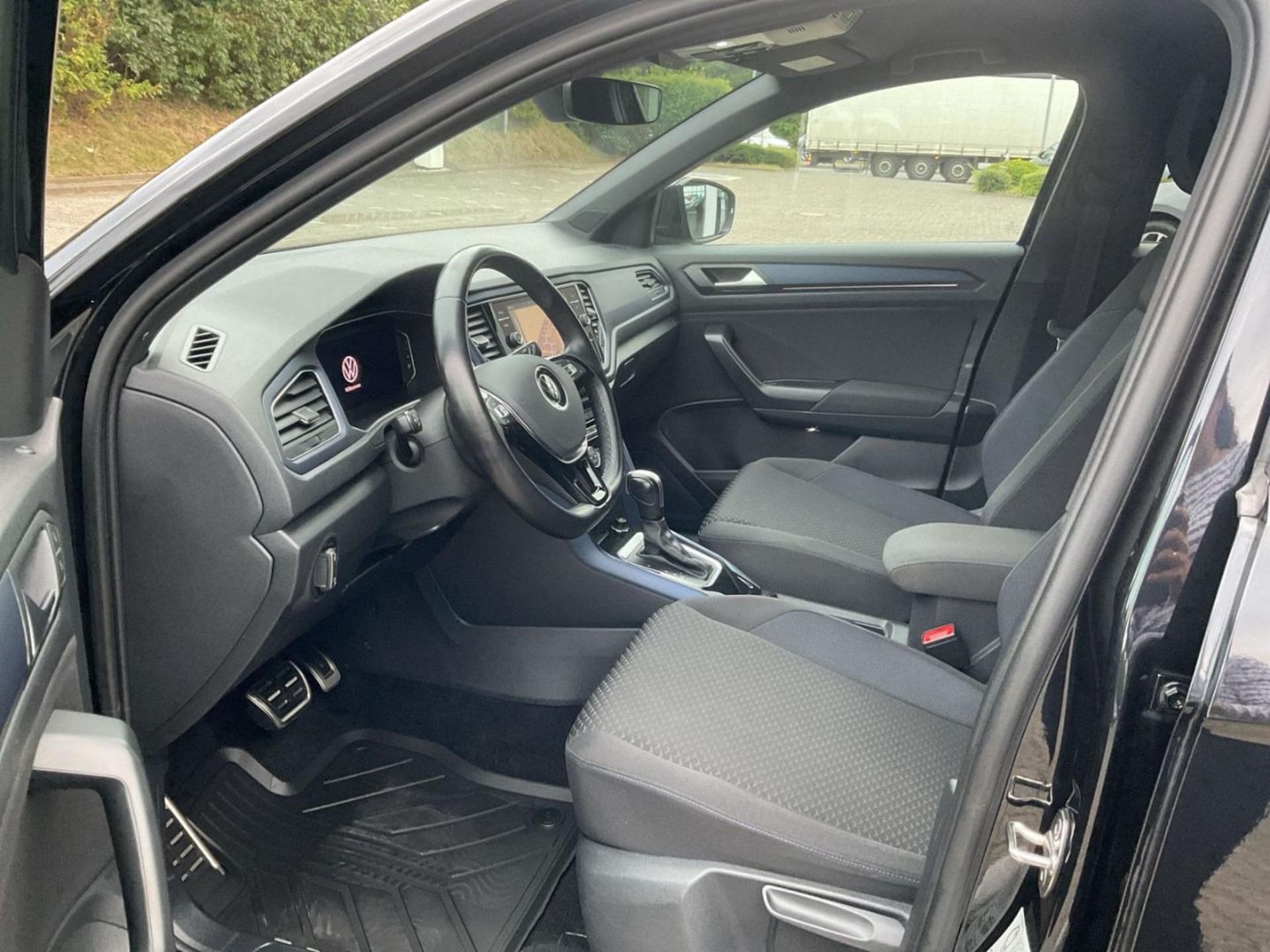 Volkswagen T-Roc United
