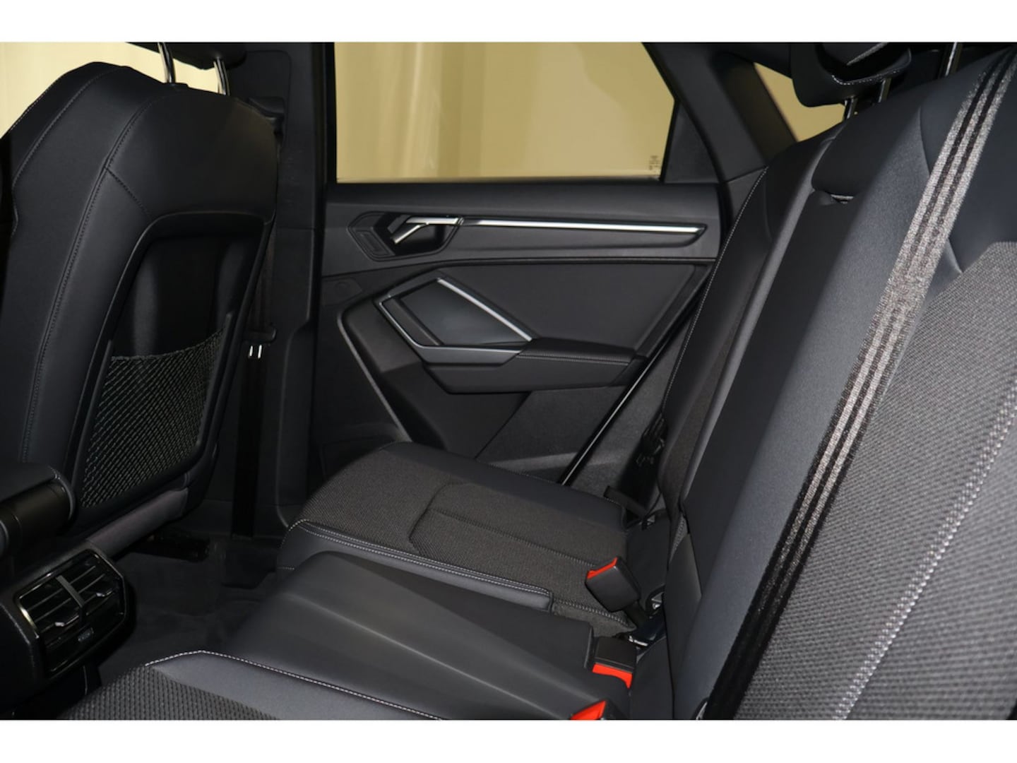 Bild über Audi Q3 Sportback S line 35 TDI S tronic - für weitere Informationen kontaktieren Sie den Audi Partner