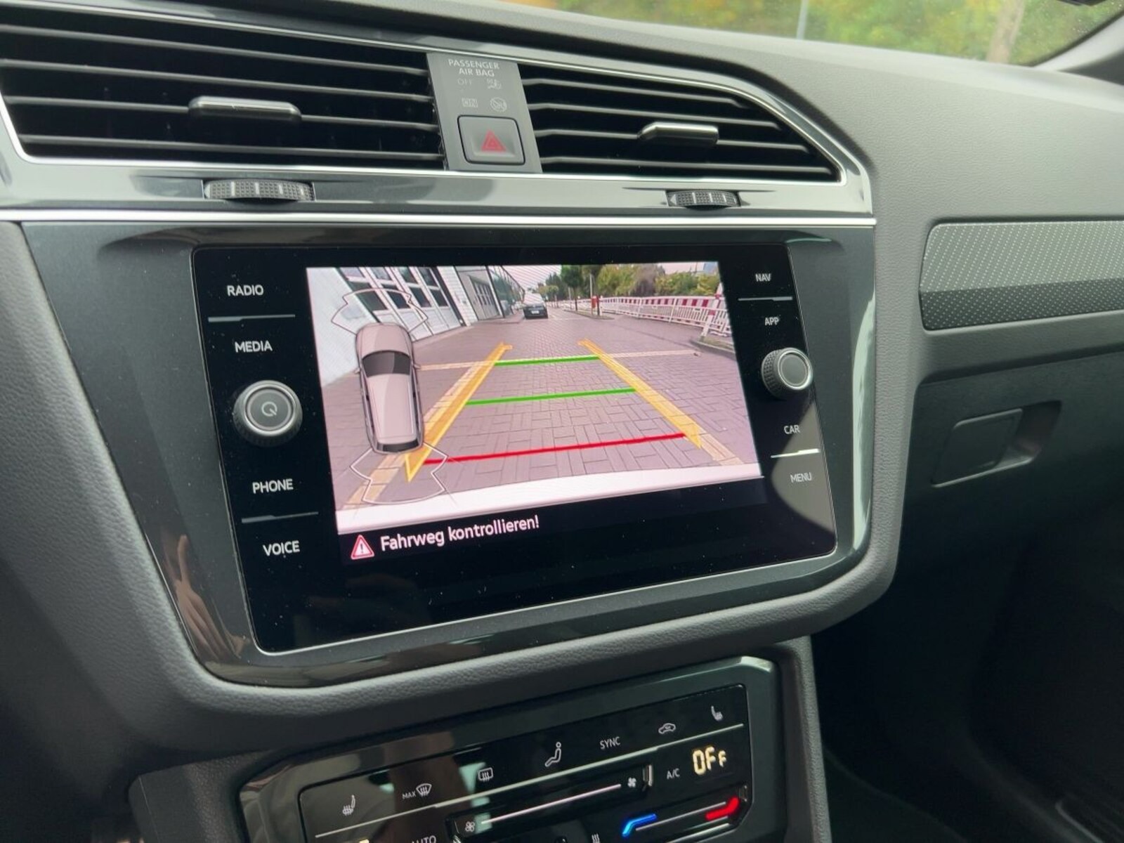 Volkswagen Tiguan – Bild 14