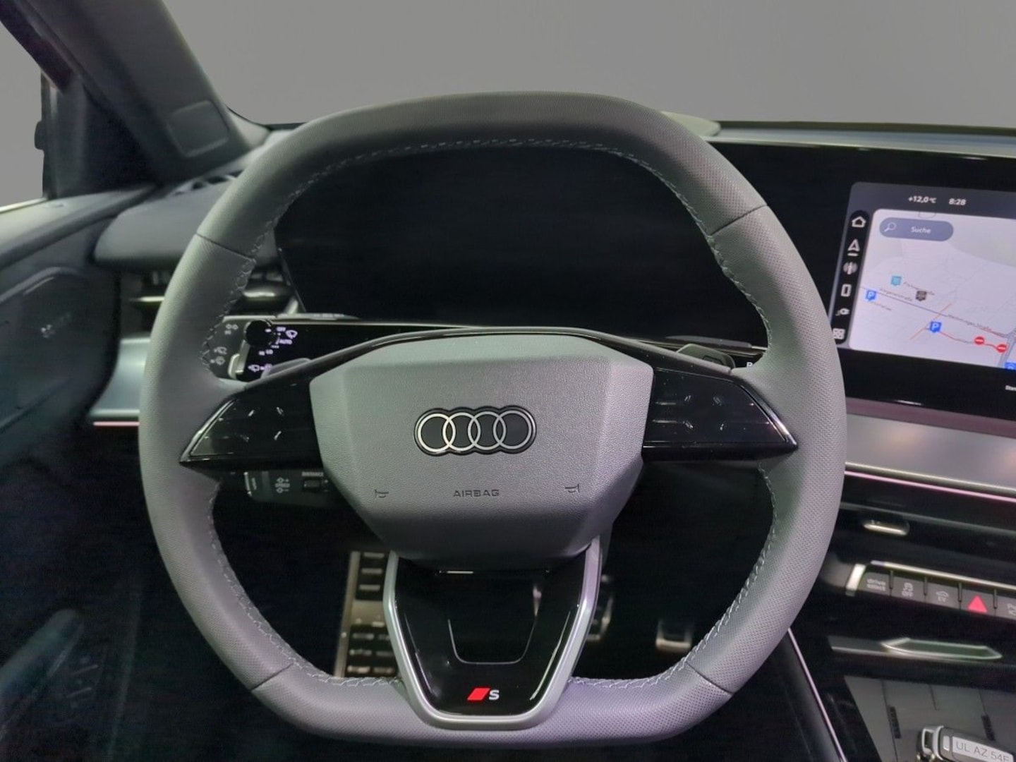 Bild über Audi Q3 SUV e-hybrid e-hybrid 200 kW S tronic - für weitere Informationen kontaktieren Sie den Audi Partner