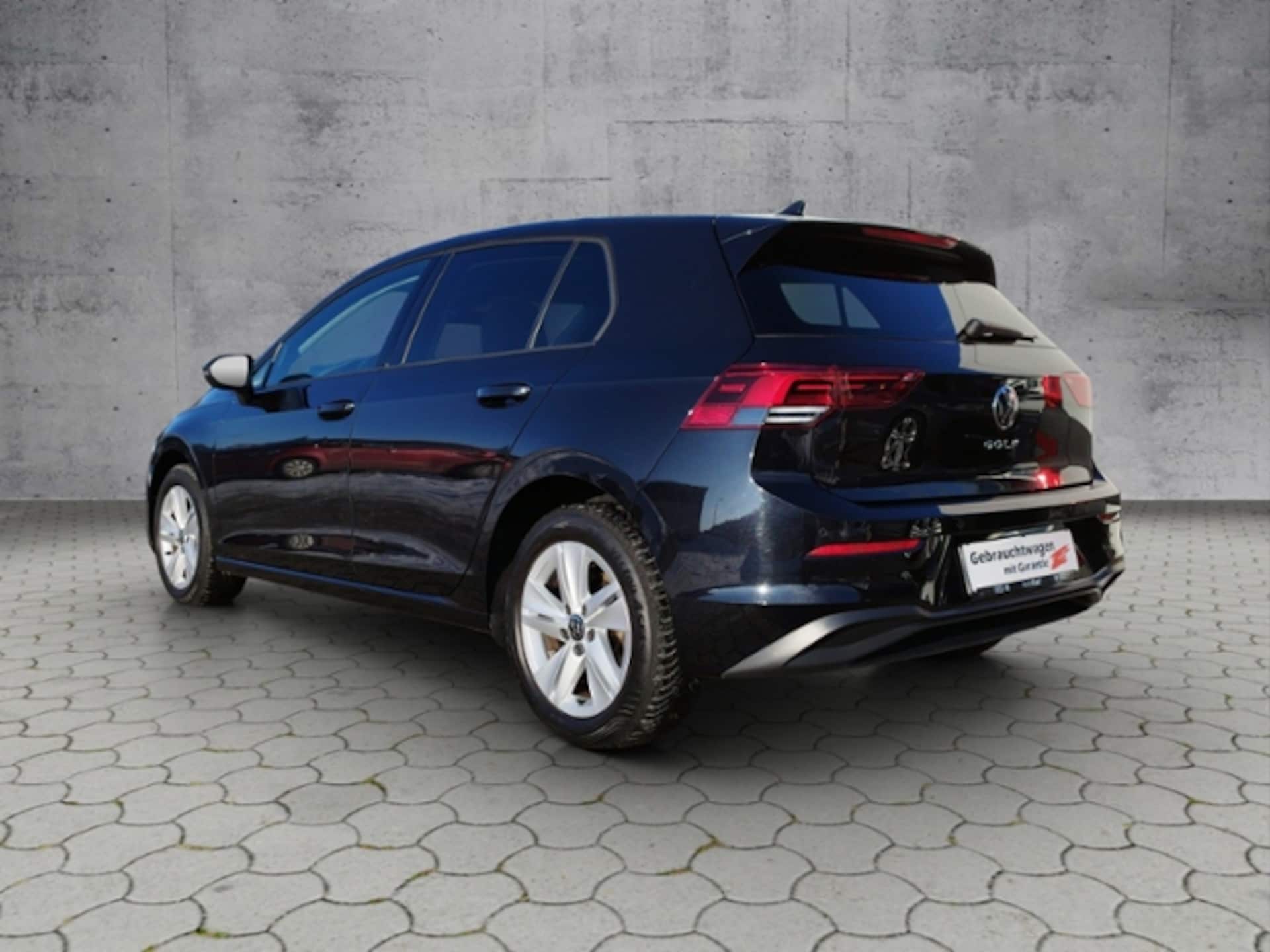 Volkswagen Golf Life