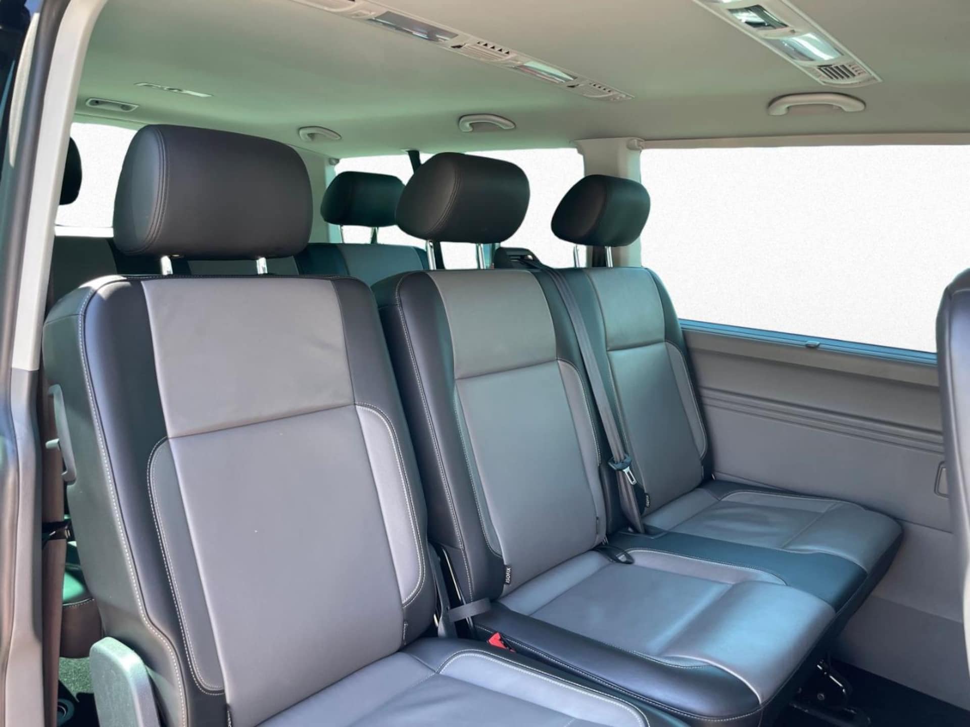 Volkswagen T6.1 Caravelle langer Radstand Highline