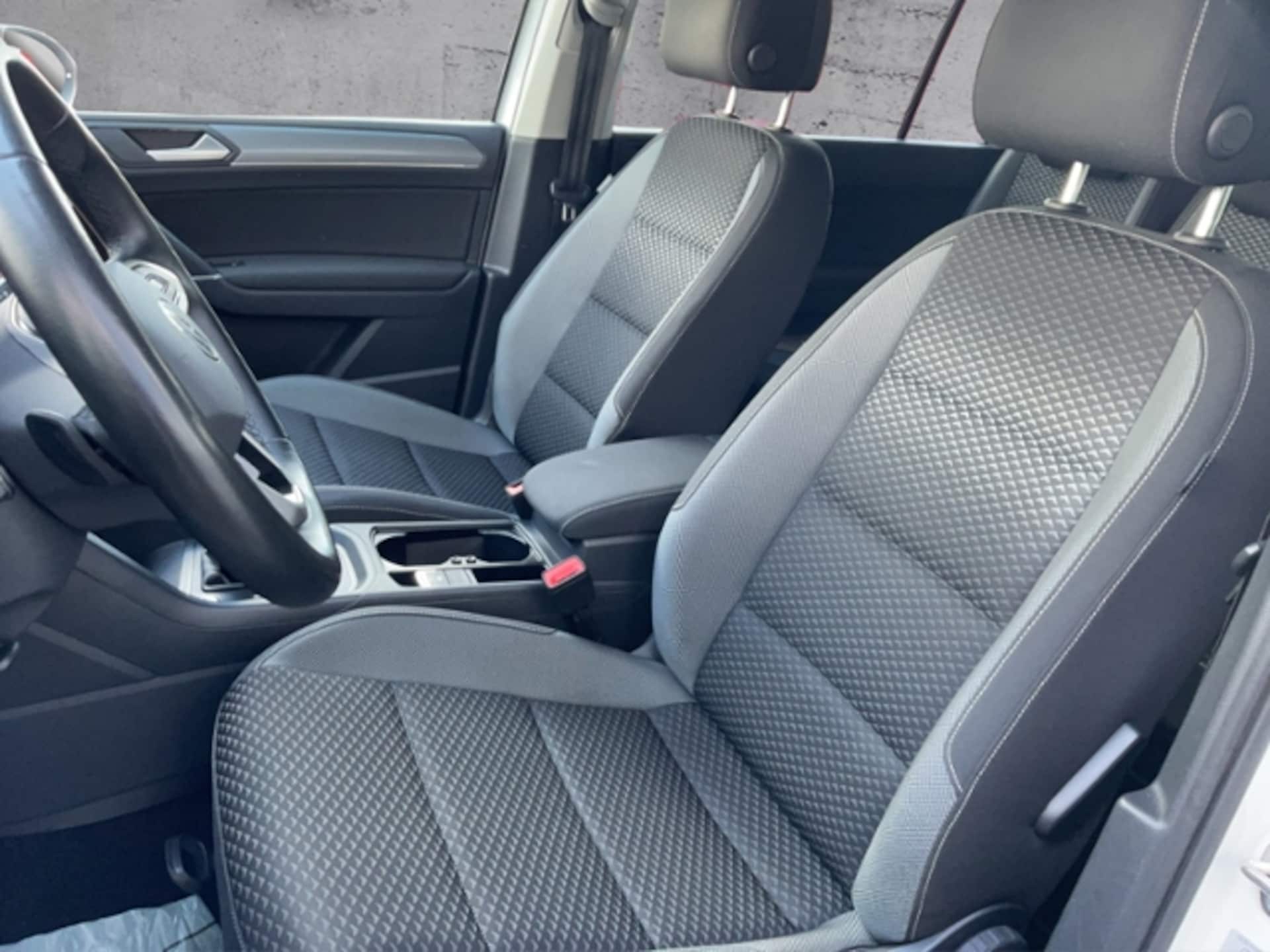 Volkswagen Touran Active