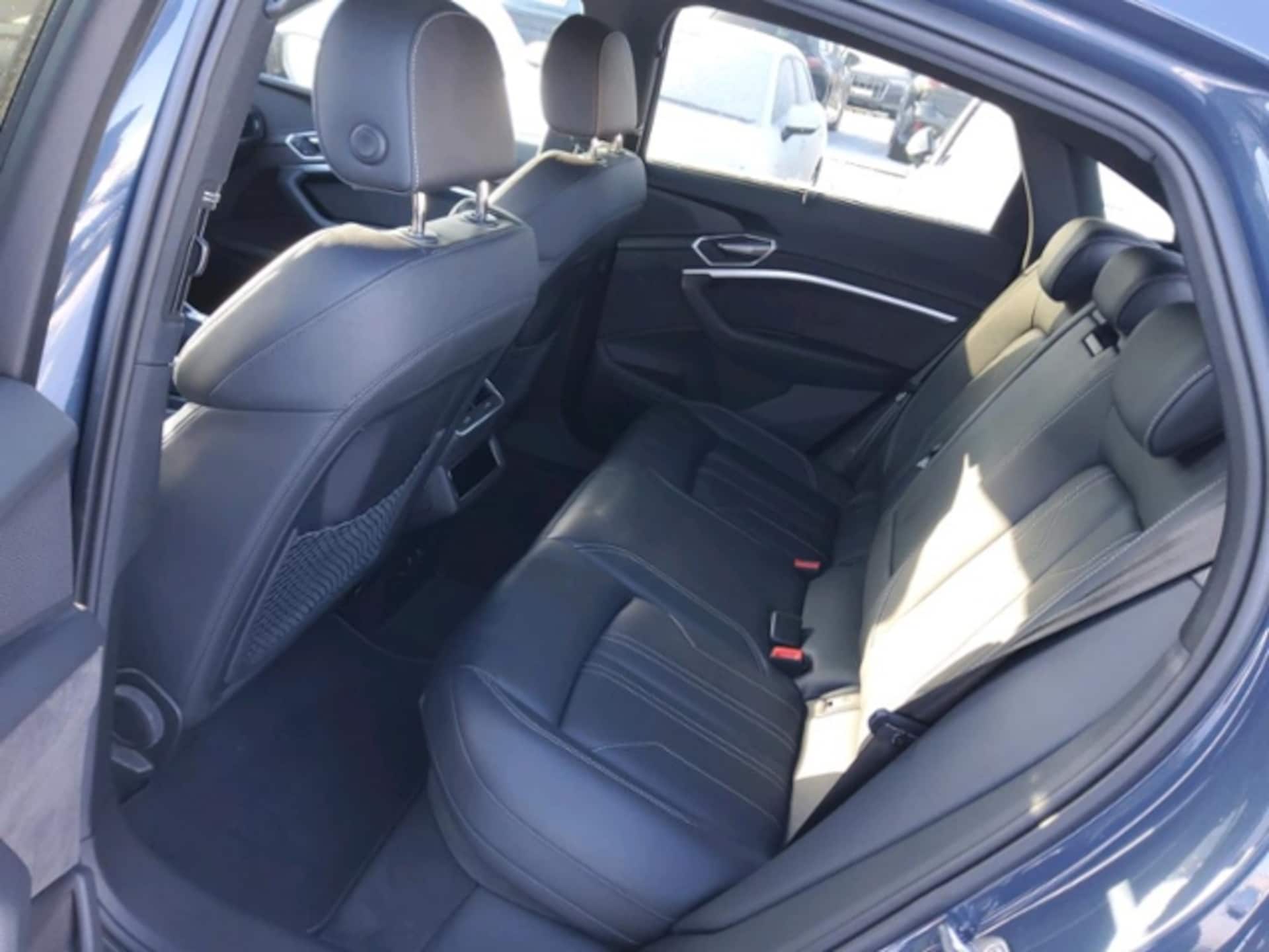 Audi e-tron Sportback S line