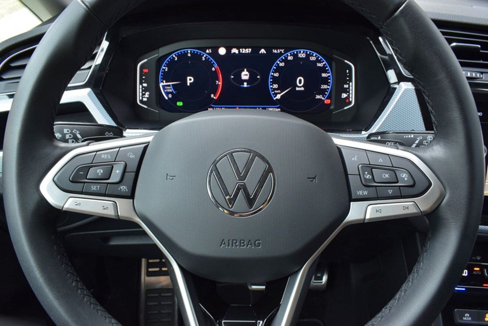 Volkswagen Touran – Bild 12