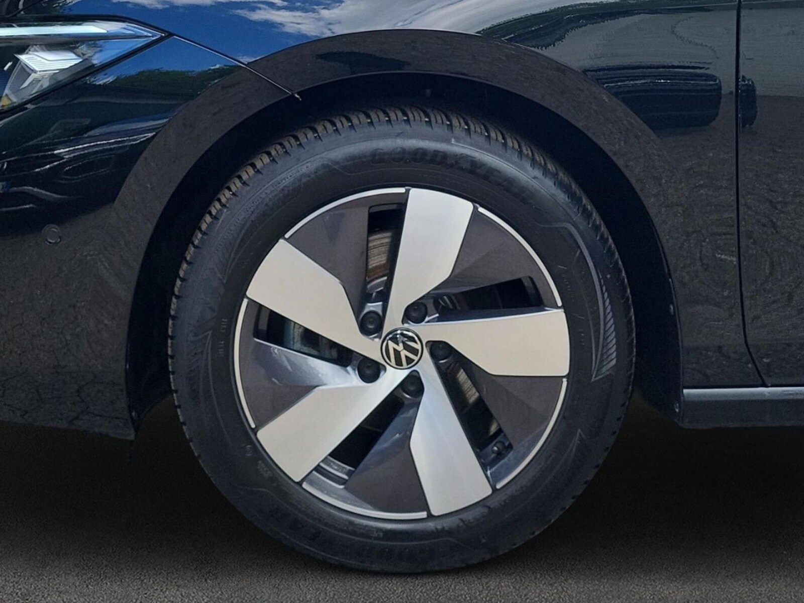 Volkswagen Passat – Bild 8