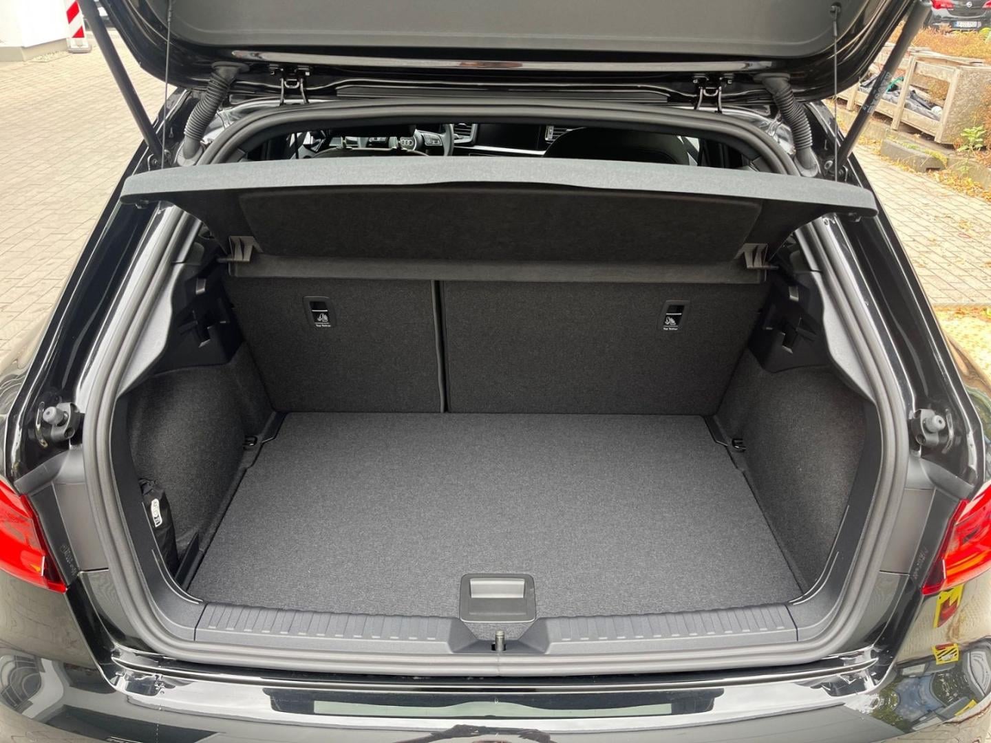 Bild über Audi A1 Sportback advanced 25 TFSI S tronic - für weitere Informationen kontaktieren Sie den Audi Partner