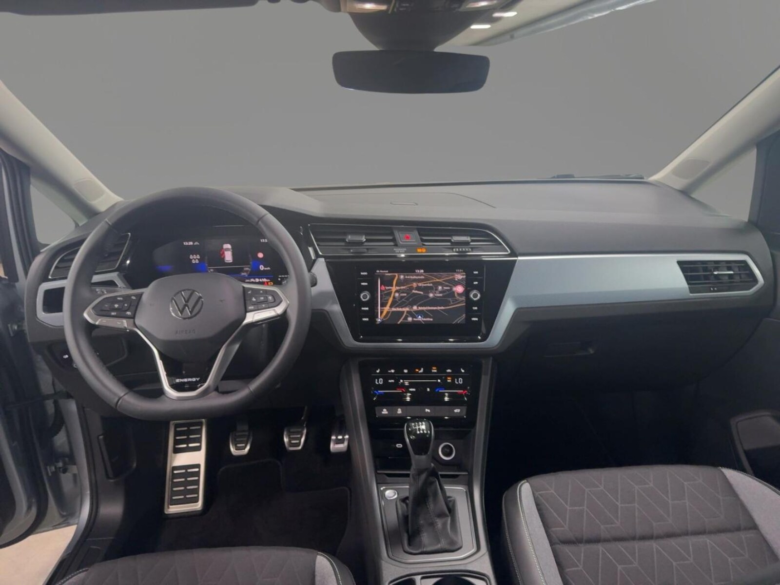 Volkswagen Touran – Bild 11