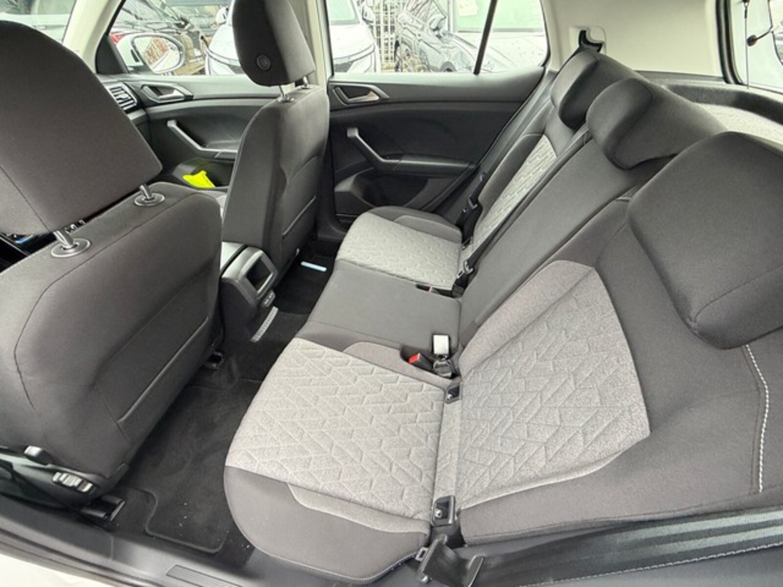 Volkswagen T-Cross – Bild 12