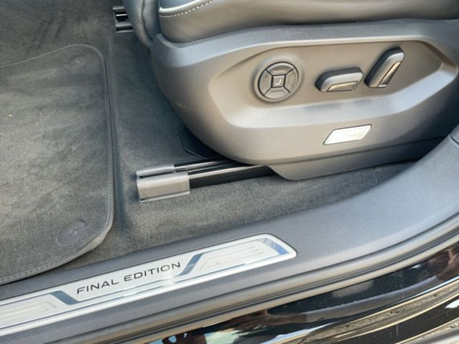 Volkswagen Touareg – Bild 22