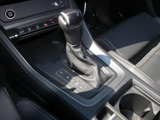 2025 AUDI Q3 - Image 22