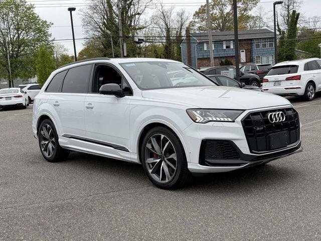2024 Audi SQ7