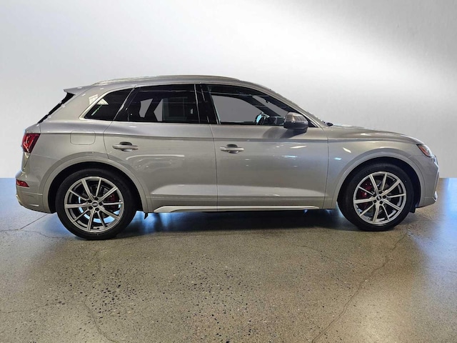 2023 Audi SQ5