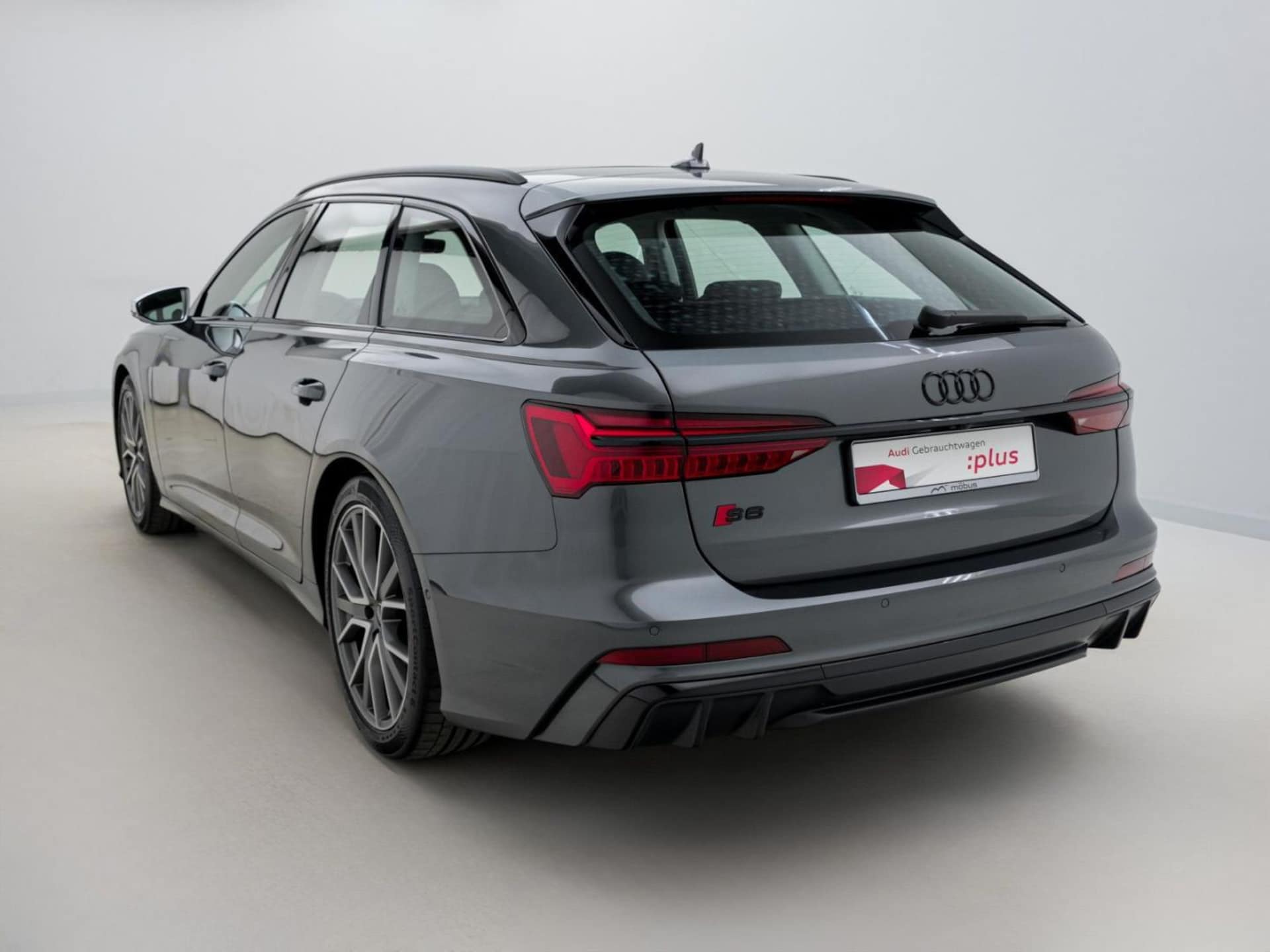 Audi S6 Avant