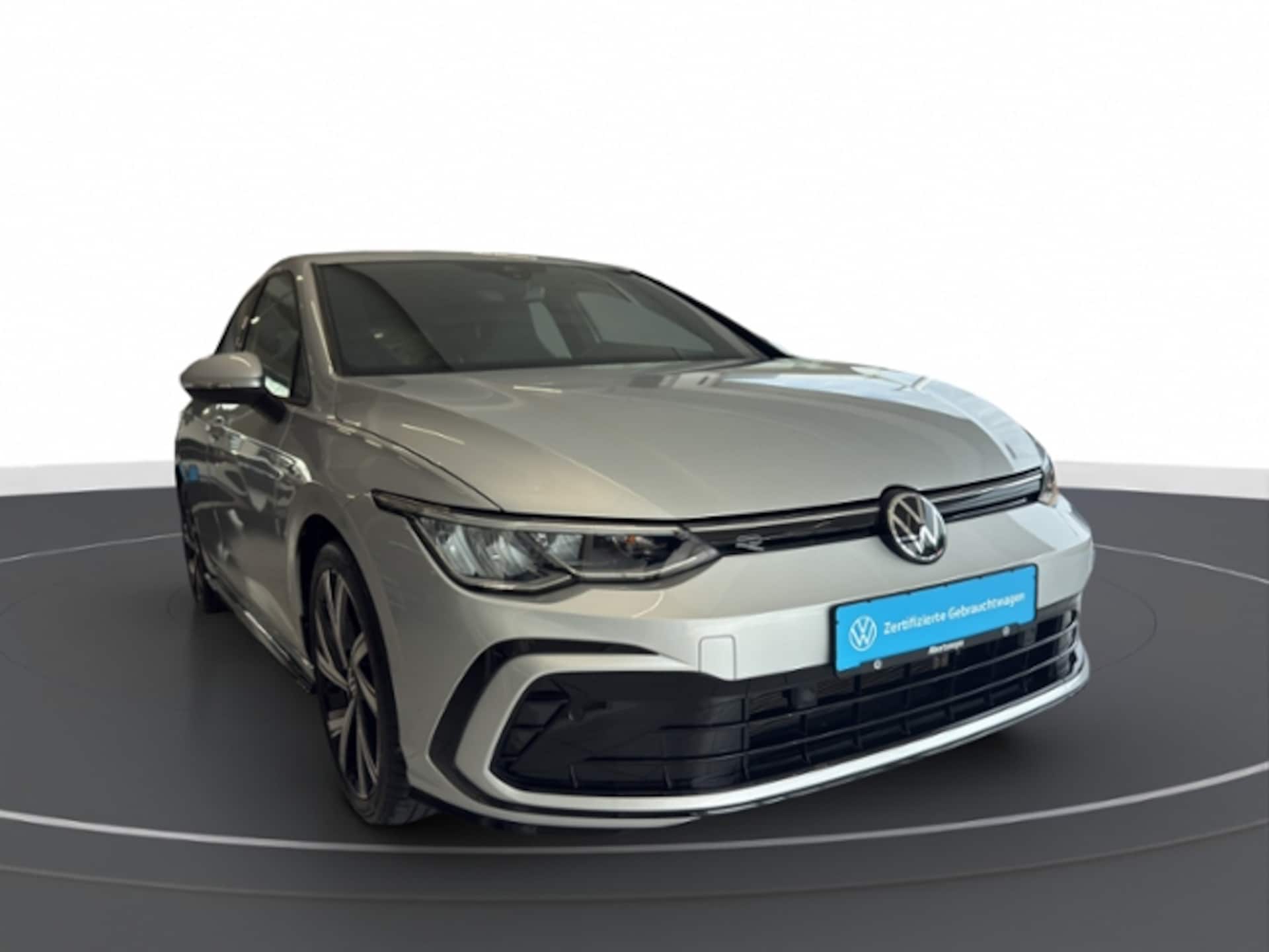 Volkswagen Golf R-Line