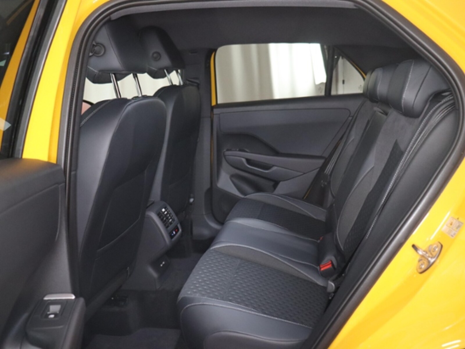 Volkswagen T-Roc – Bild 13