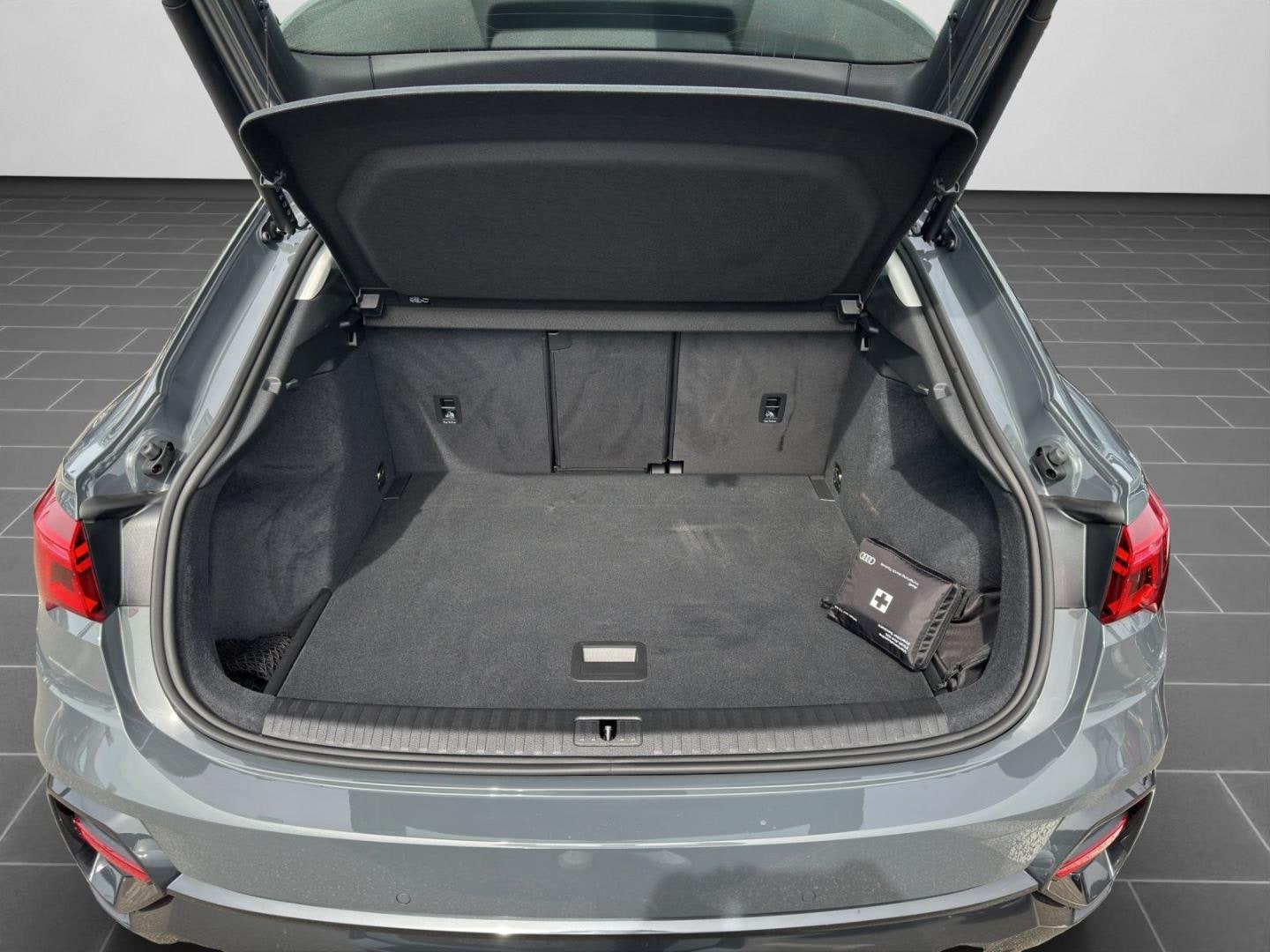 Bild über Audi Q3 Sportback TFSI 110 kW S tronic - für weitere Informationen kontaktieren Sie den Audi Partner