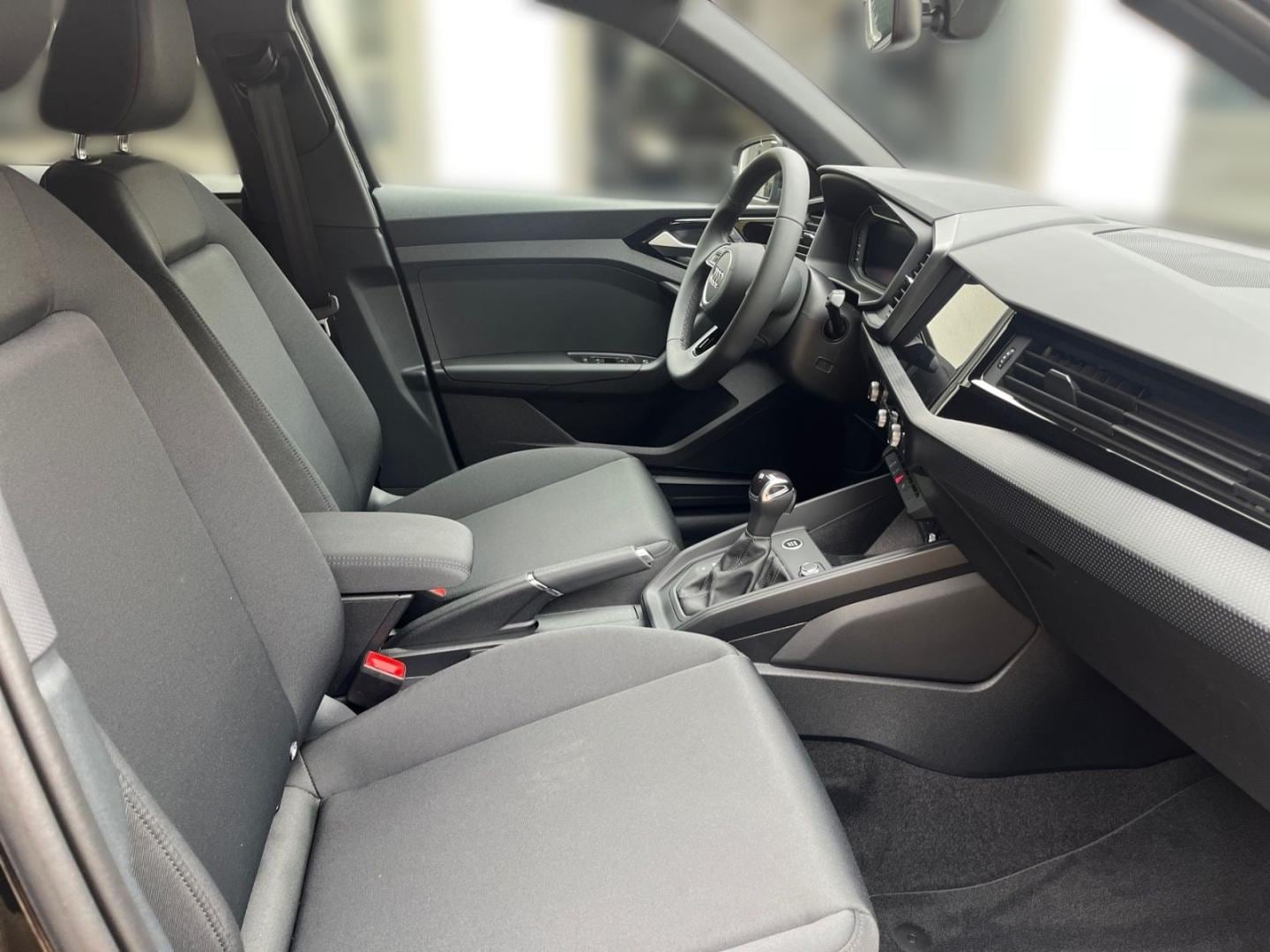 Bild über Audi A1 Sportback advanced 25 TFSI S tronic - für weitere Informationen kontaktieren Sie den Audi Partner