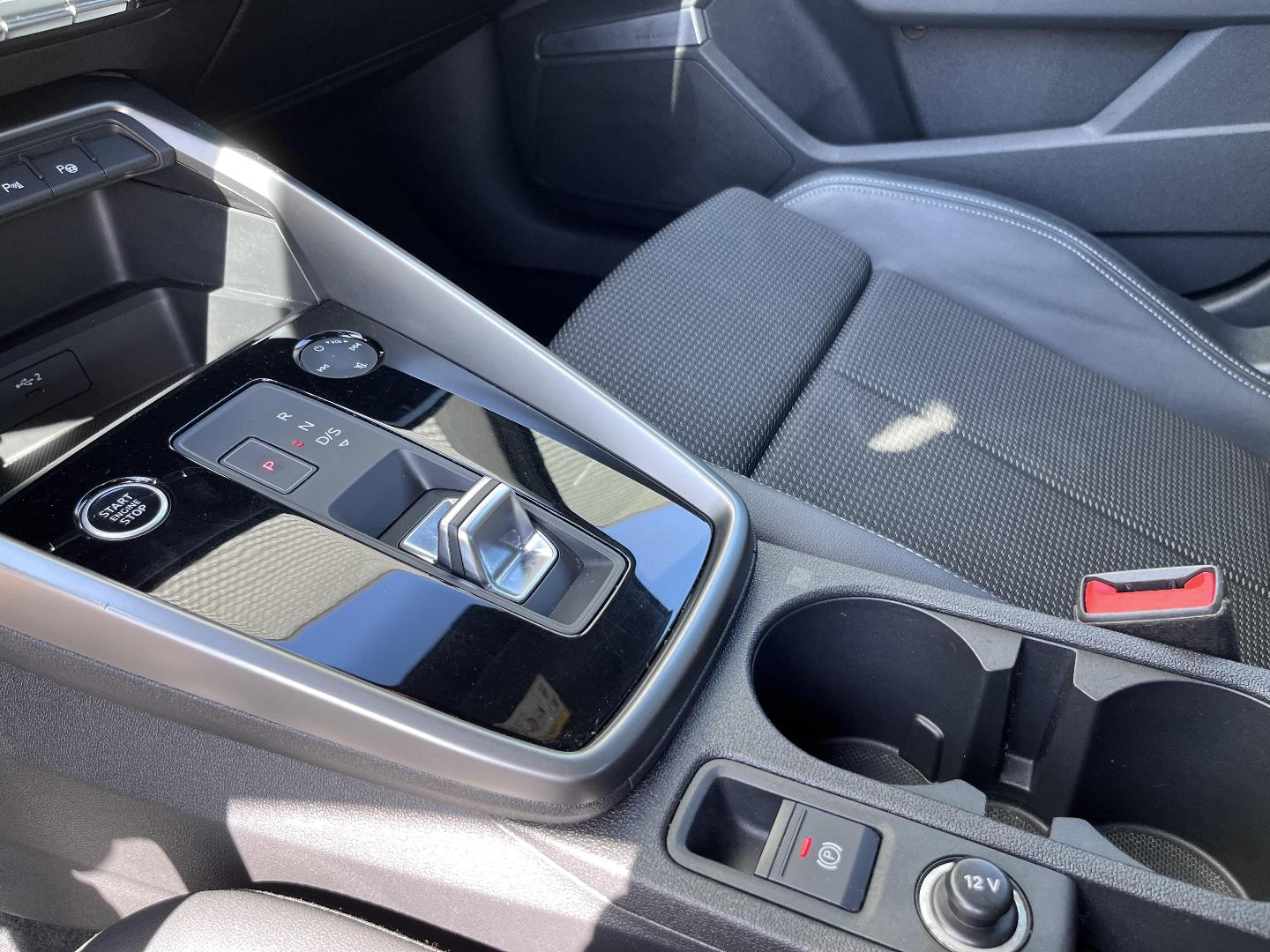 Image about Audi A3 Sportback S line 35 TDI 110 kW (150 ch) S tronic