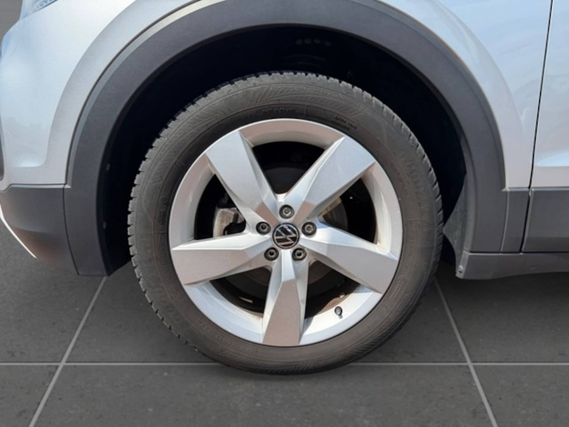 Volkswagen T-Cross Style