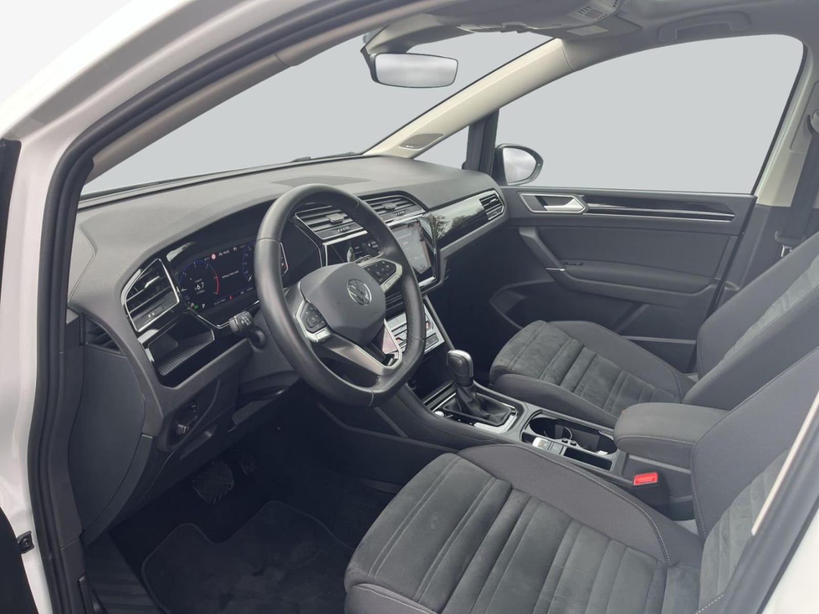 Volkswagen Touran – Bild 9