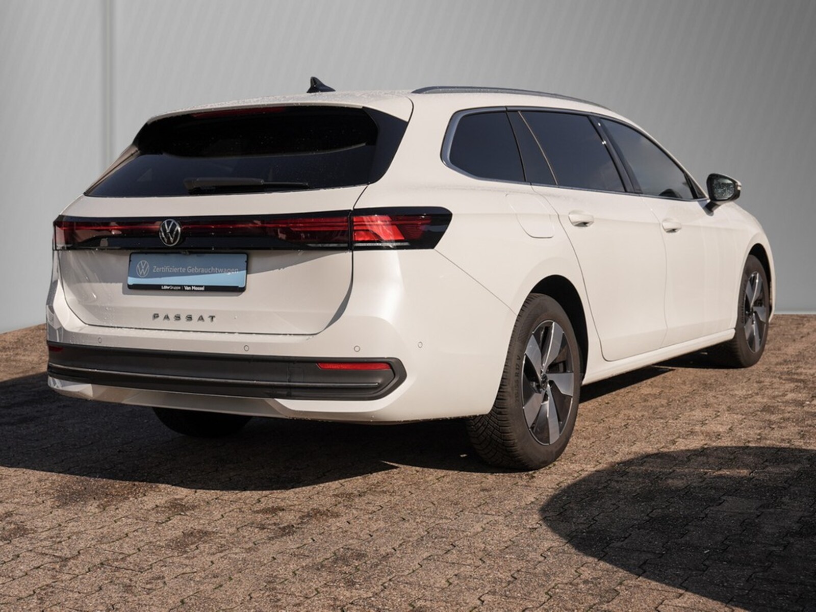 Volkswagen Passat – Bild 4